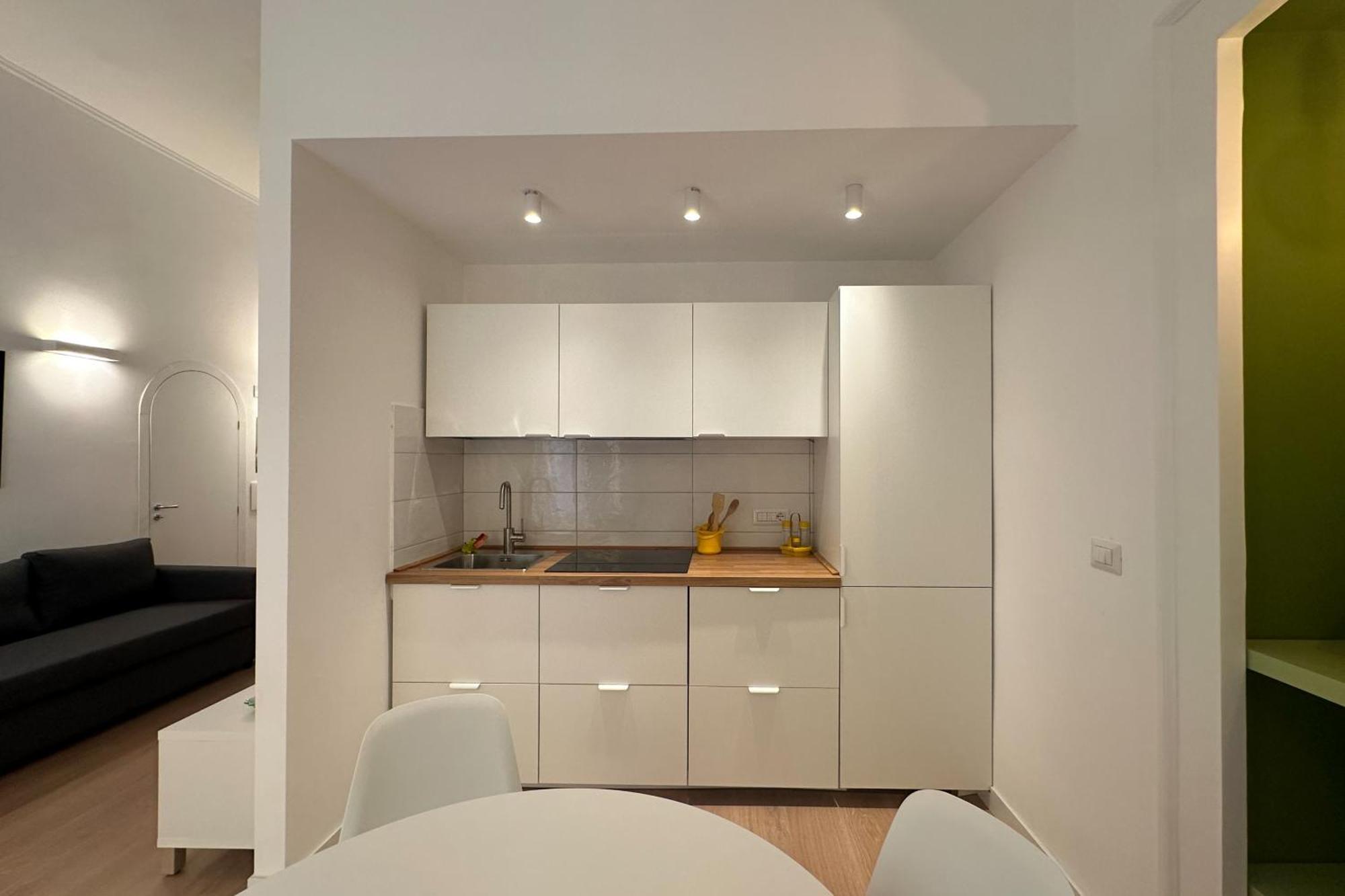 Tom Apartments ナポリ エクステリア 写真
